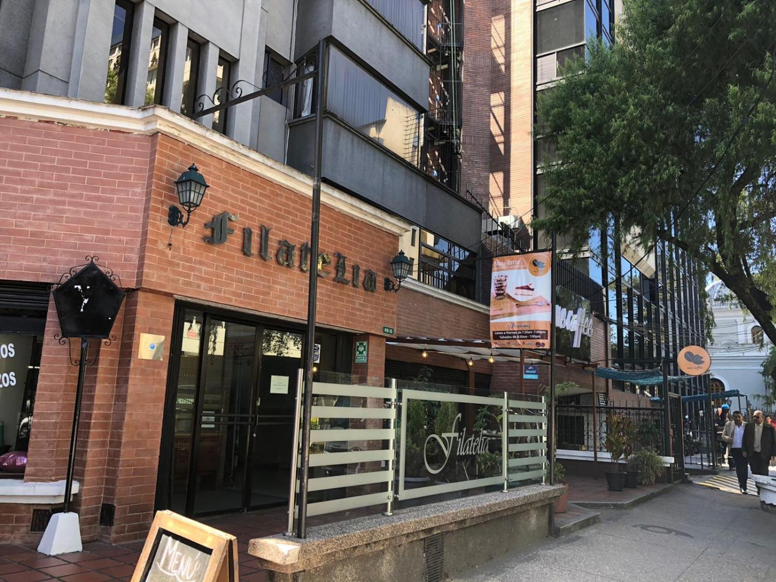 Filatelia Suites & Travel كويتو المظهر الخارجي الصورة