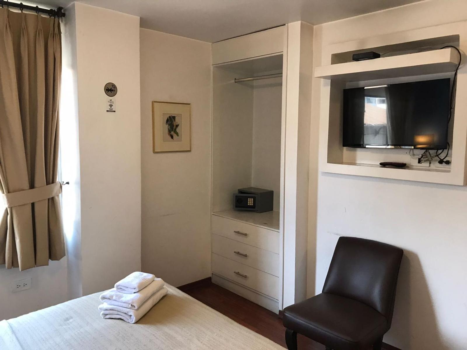 Filatelia Suites & Travel كويتو المظهر الخارجي الصورة
