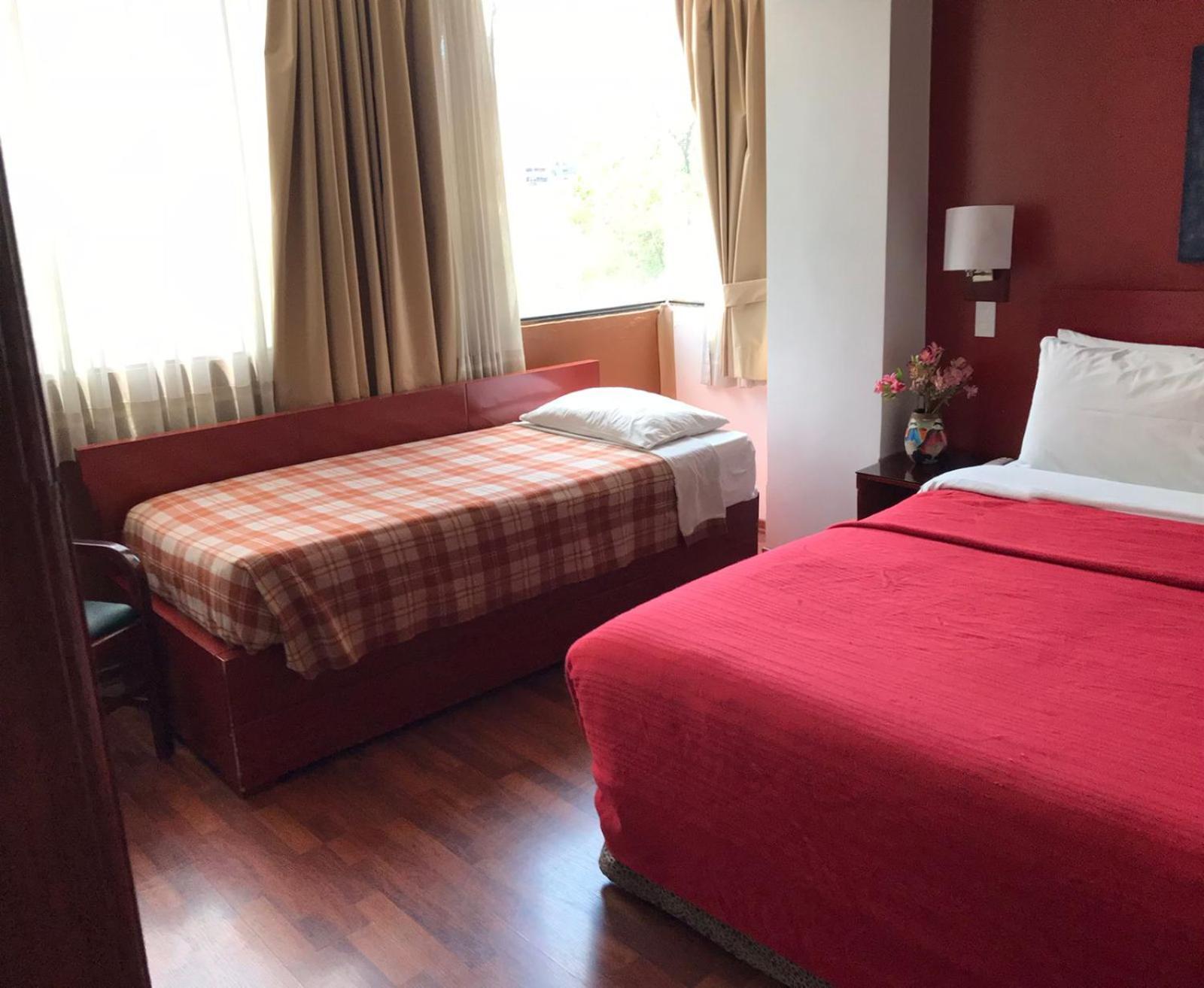 Filatelia Suites & Travel كويتو المظهر الخارجي الصورة