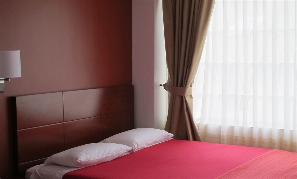 Filatelia Suites & Travel كويتو المظهر الخارجي الصورة